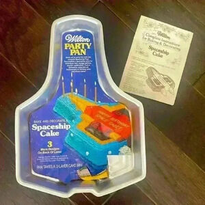 Vintage 70s Wilton Spaceship Cake Pan W Instructions 502-3584 Retro Scifi Kitsch